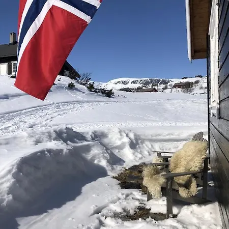 Osetunet, Small And Charming At